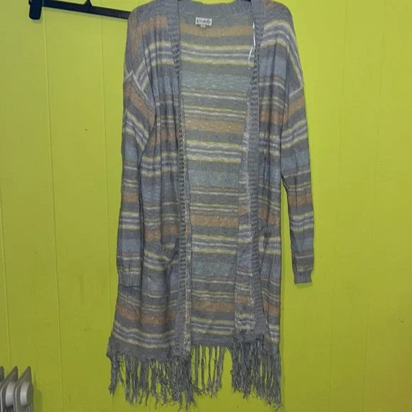 Cardigan - Picture 1 of 3